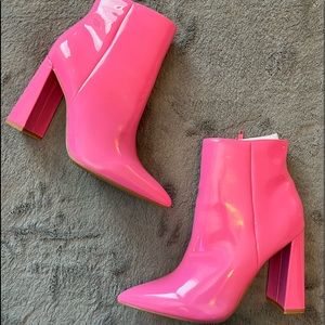 Women’s booties